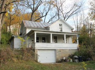 2 Patton St, Athens, OH 45701