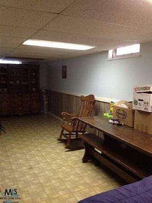 4th image of 28015 Elmdale St