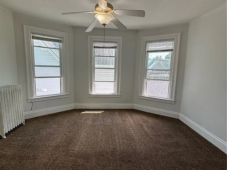 511 Lansing St — Photo 4