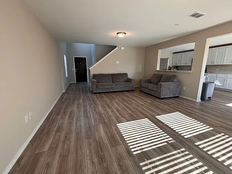 Livingin Room