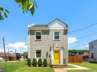 3918 Clay Pl NE, Washington, DC 20019