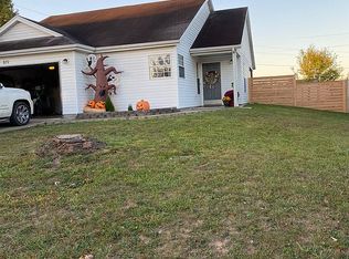 879 Pecan Ln, Nixa, MO 65714