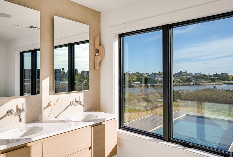 17 Leaward Ln, Quogue, NY 11959 | Out East