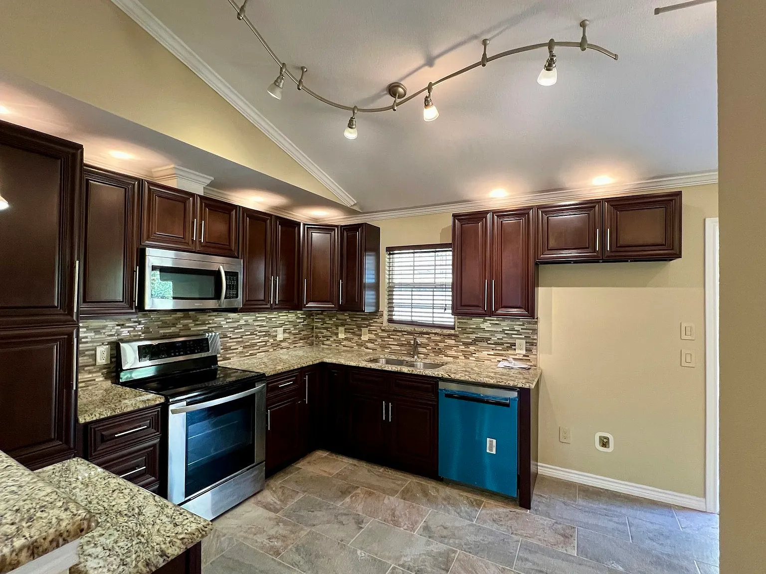 10815 Hermosa Drive — Photo 1