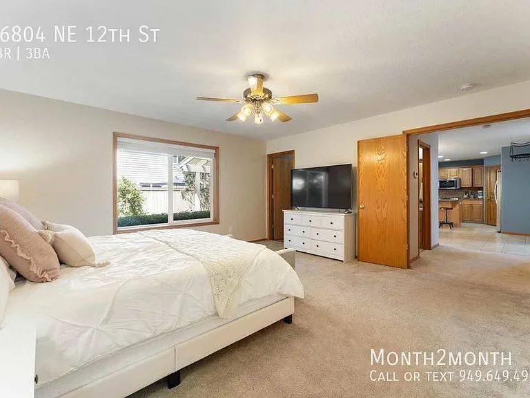 16804 NE 12th St — Photo 11