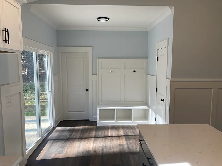 119 Serene St — Photo 6