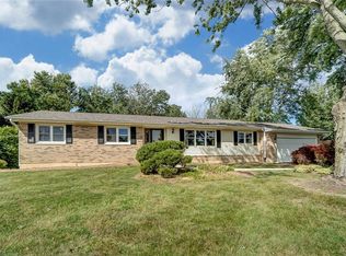 1256 Spring Valley Rd, London, OH 43140