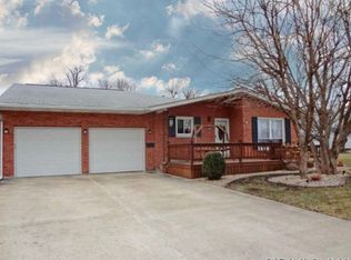 625 N Prairie St, Bethalto, IL