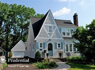 440 Spruce Ave, Lake Forest, IL 60045