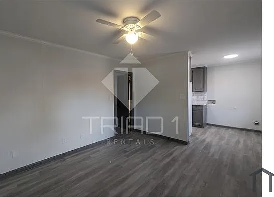 804 Meadow Ridge Ct #D — Photo 7