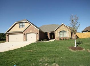 3657 Lalique Ln, Fayetteville, AR 72704