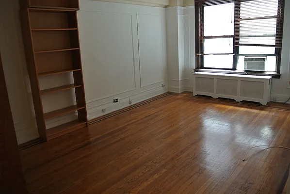 Rented by Douglas Elliman | media 28