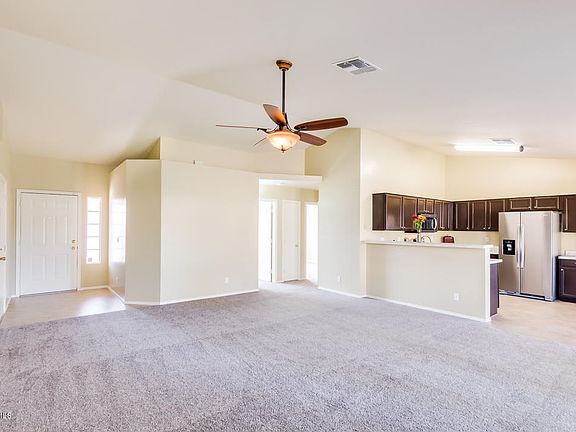 5th image of 2046 E San Tan Ct