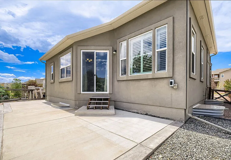 8433 Crooked Branch Ln — Photo 3