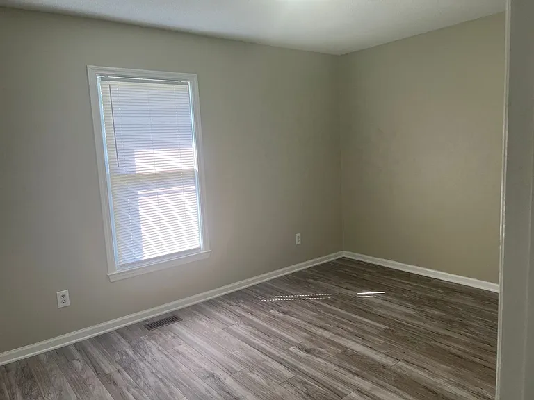 5300 Dandelion Dr — Photo 17