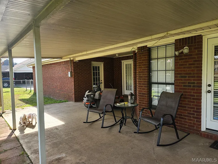 345 Spring Hollow Dr — Photo 30