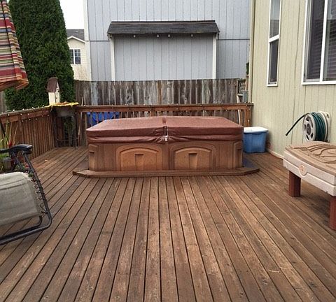2nd image of 12618 12th Ave E