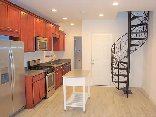 Rented by Carroll Gardens Realty | media 14