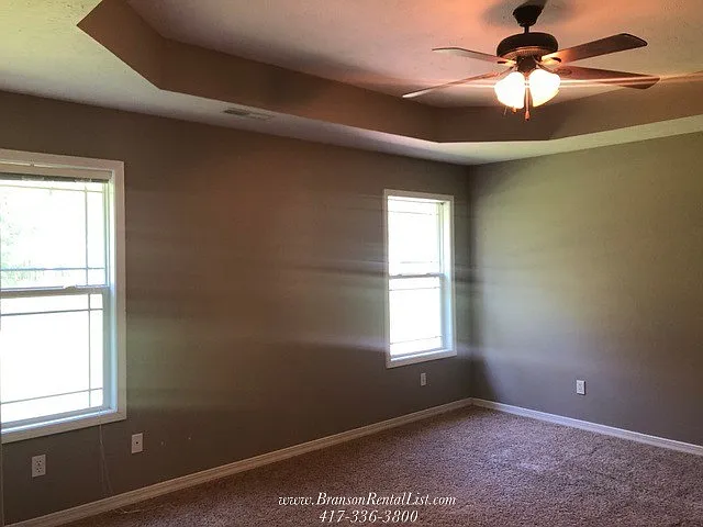 370 S Woods Way — Photo 9