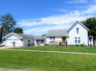 408 Newman St, Knoxville, IL 61448