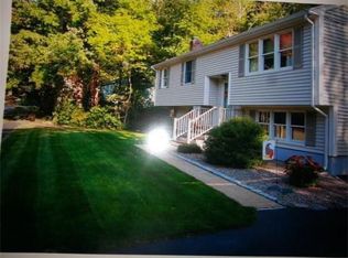 31 Barton Rd, Foxboro, MA 02035