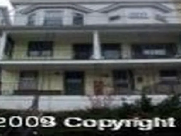 3 E High St, Nesquehoning, PA 18240