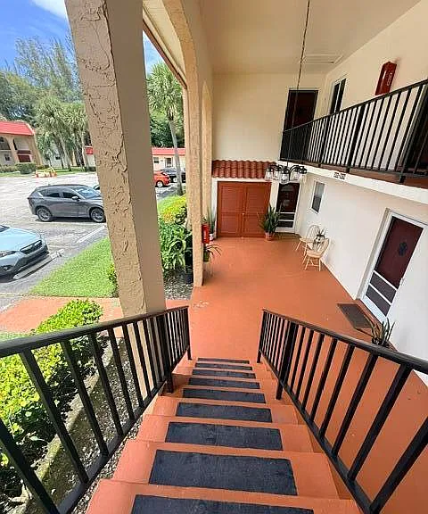 230 Lake Dora Dr #230 — Photo 2