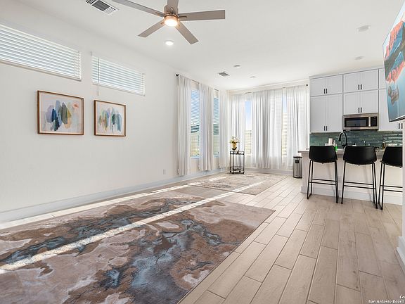 5th image of 8851 OAKLAND RD #63