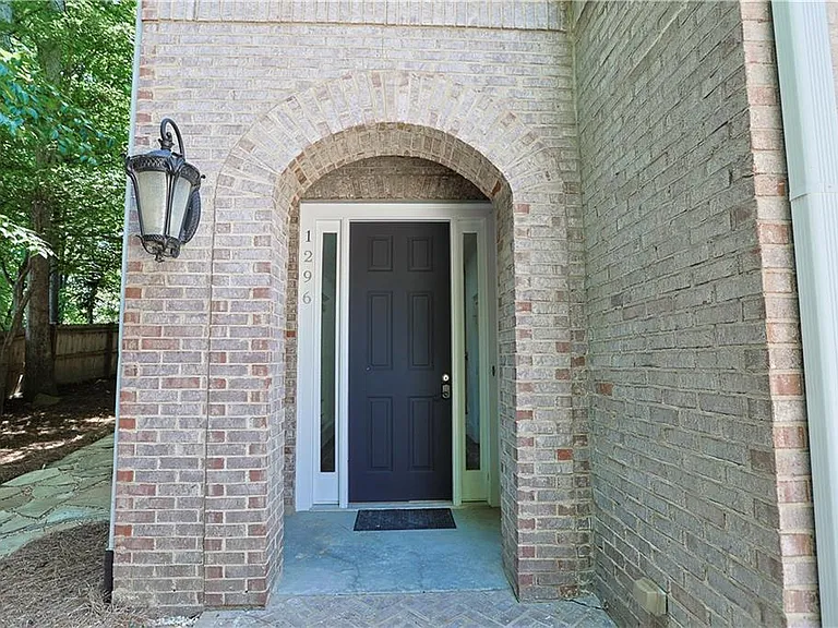 1296 Lenox Park Blvd — Photo 2