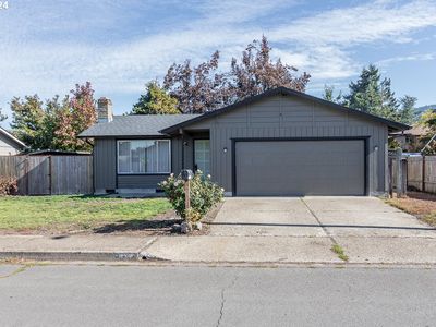 477 70th St, Springfield, OR, 97478