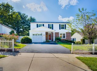 19420 Ridgecrest Dr, Germantown, MD 20874