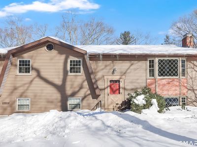 102 Robin Circle, Tolland, CT, 06084