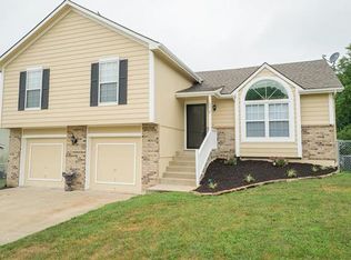 13212 Bristol Ave, Grandview, MO 64030