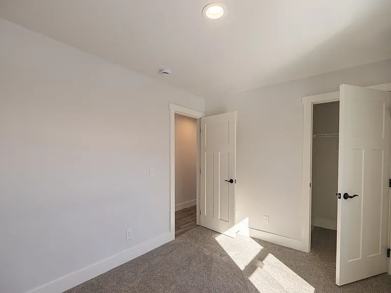 17 Streamside Dr — Photo 17