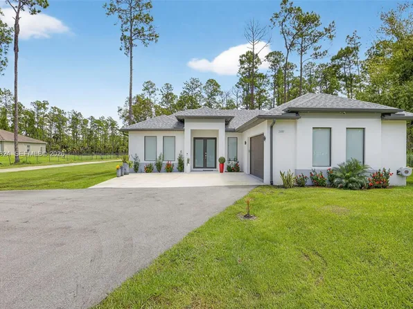 2680 Desoto Blvd S, Naples, FL 34117