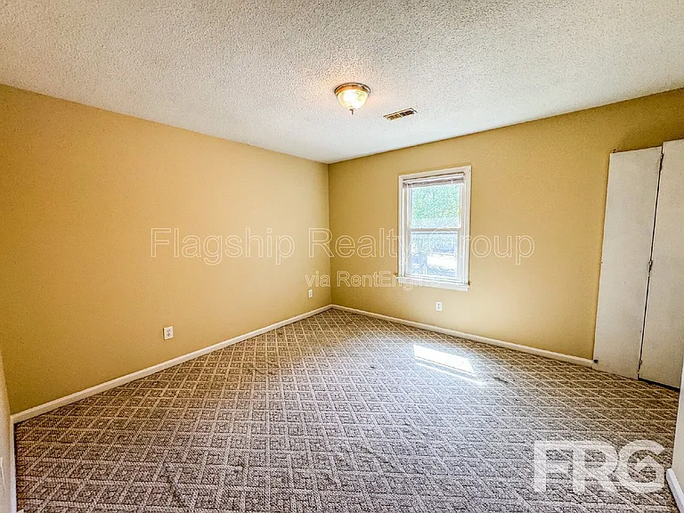 104 Shiloh Dr #A — Photo 16
