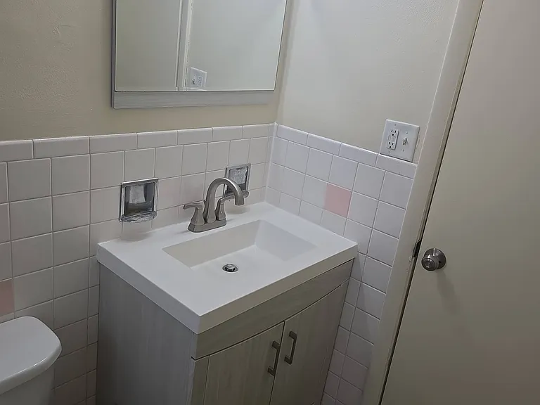 9841 S Harlem Ave #1C — Photo 30