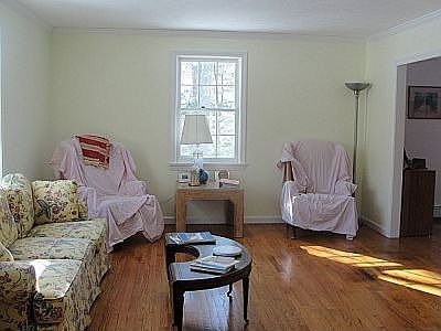 5th image of 11 Mere Ln