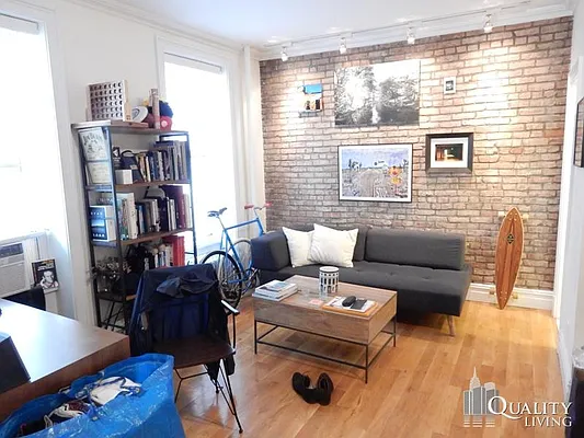 Rented by (Legacy) NY Quality Living Uptown | media 25