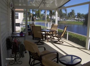 6137 Palm Harbor Dr, Lantana, FL 33462