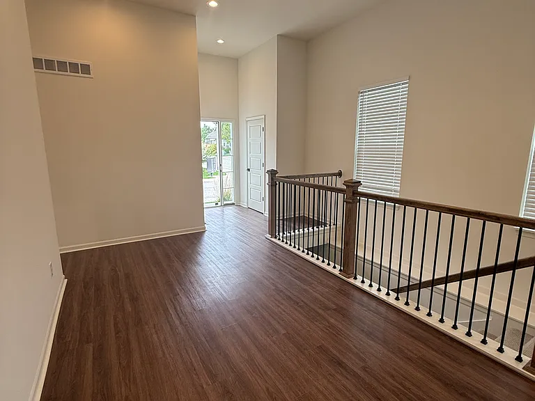 15813 Riley St — Photo 7