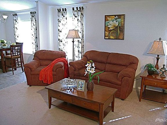 Solitaire Living Room