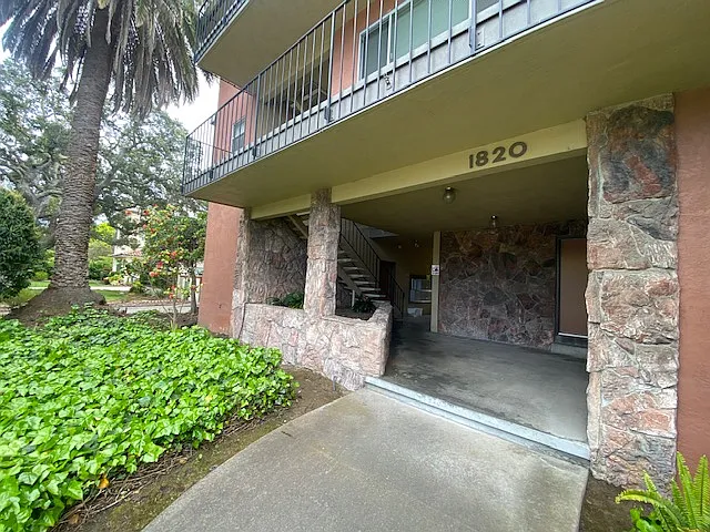 1820 Santa Clara Ave #403 — Photo 14