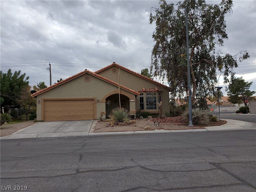4335 Twin Peaks Dr, North Las Vegas, NV 89032 | Zillow
