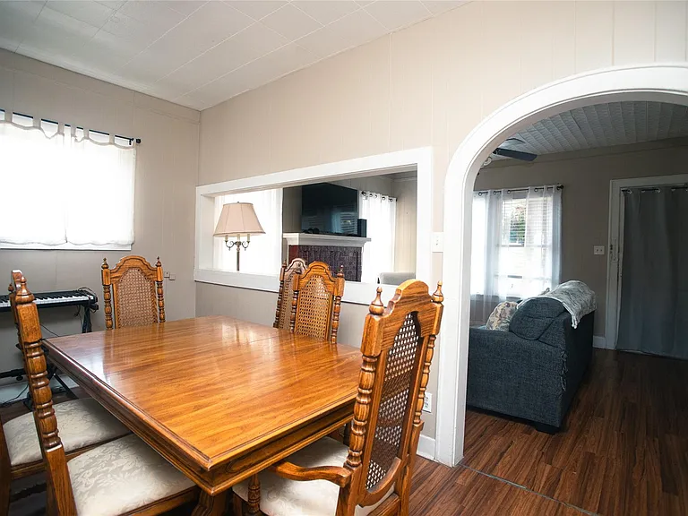 3229 Wisconsin St — Photo 4