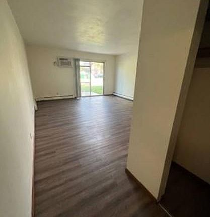2nd image of 171 S Royal Ave #3