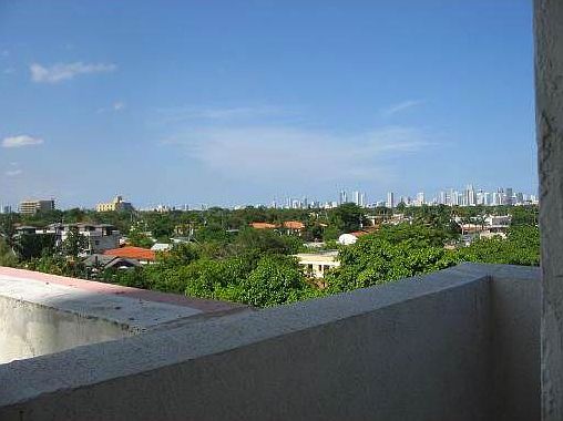 A1696997_501_73