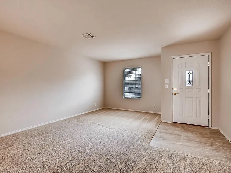 3827 Ponderosa Bnd — Photo 4