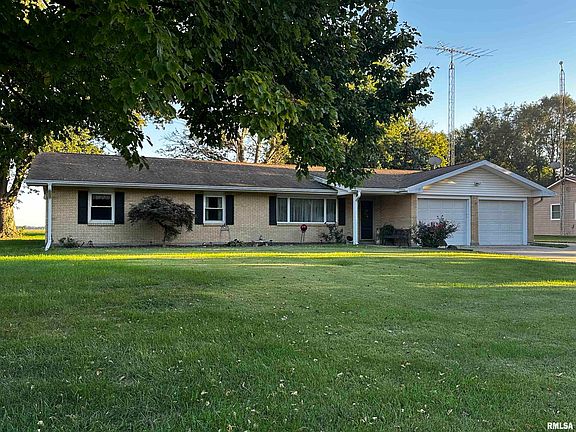 3rd image of 207 Spring Bay Dr