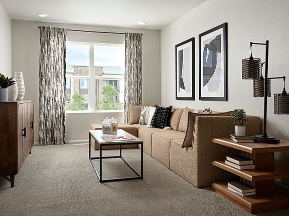 The Woodland floorplan modeled at Horizon Uptown.